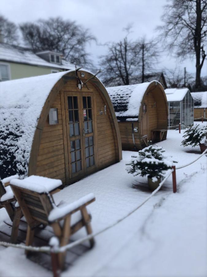The Shielings By Inverlochy Villas Fort William Exteriör bild